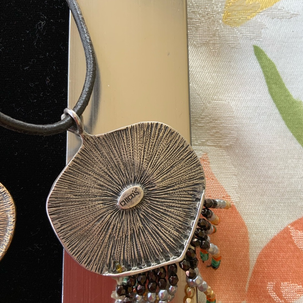 Bundle of 4 Chicos necklaces - Picture 6 of 9